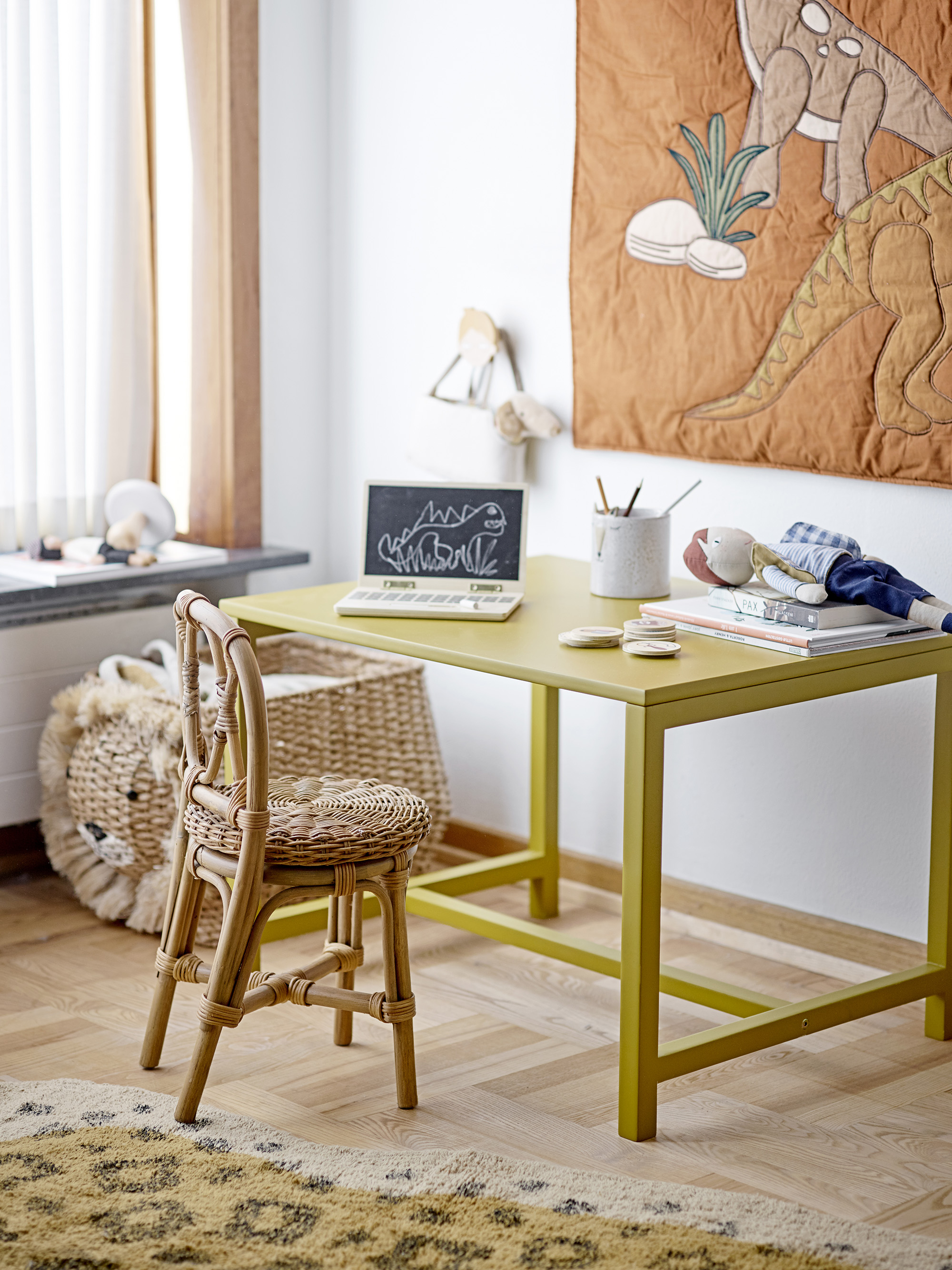 素晴らしい価格 Hook, Lewi Brown, MDF FSC®100%, 収納用品