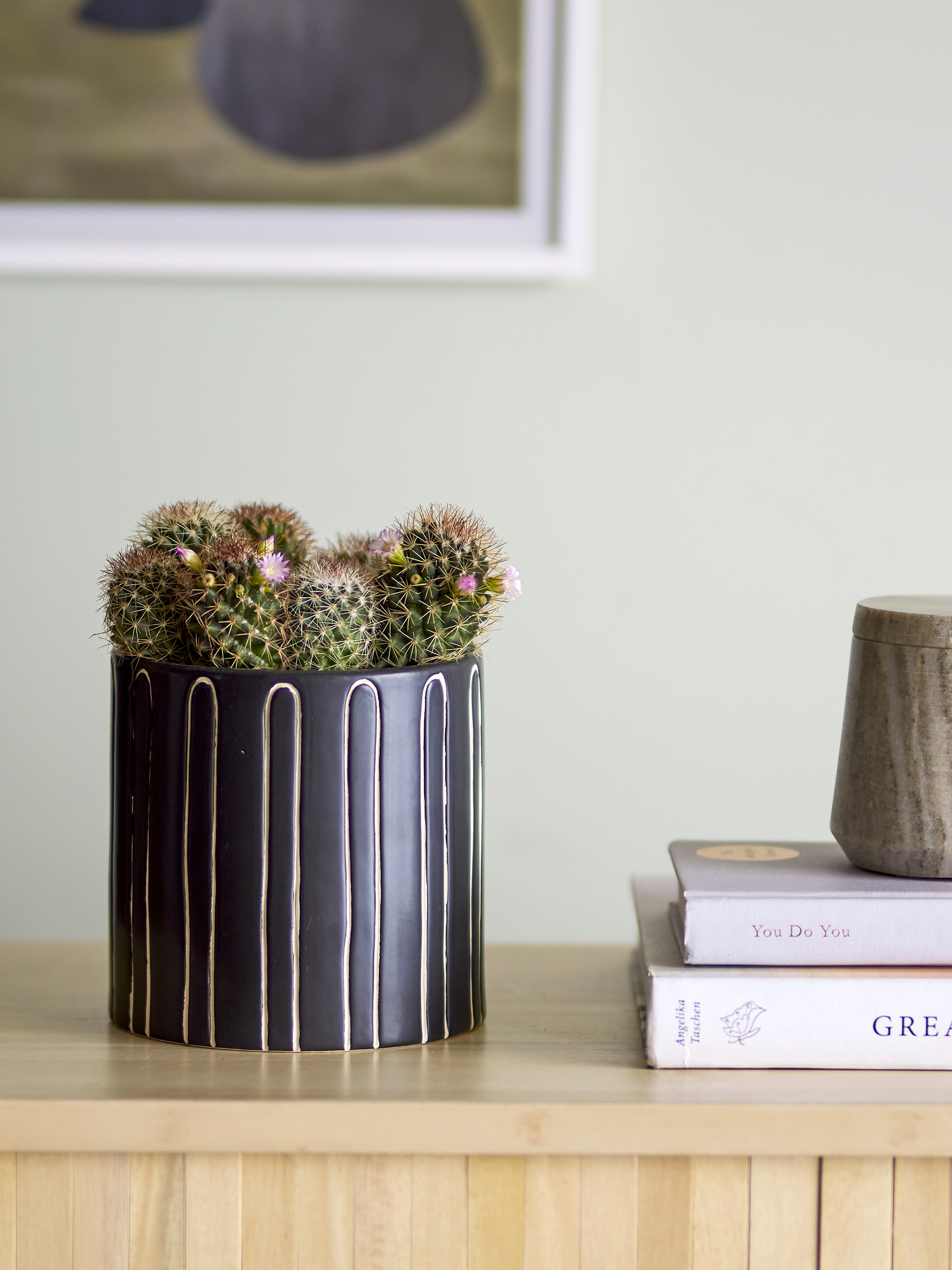 Troy Flowerpot, Black, Stoneware