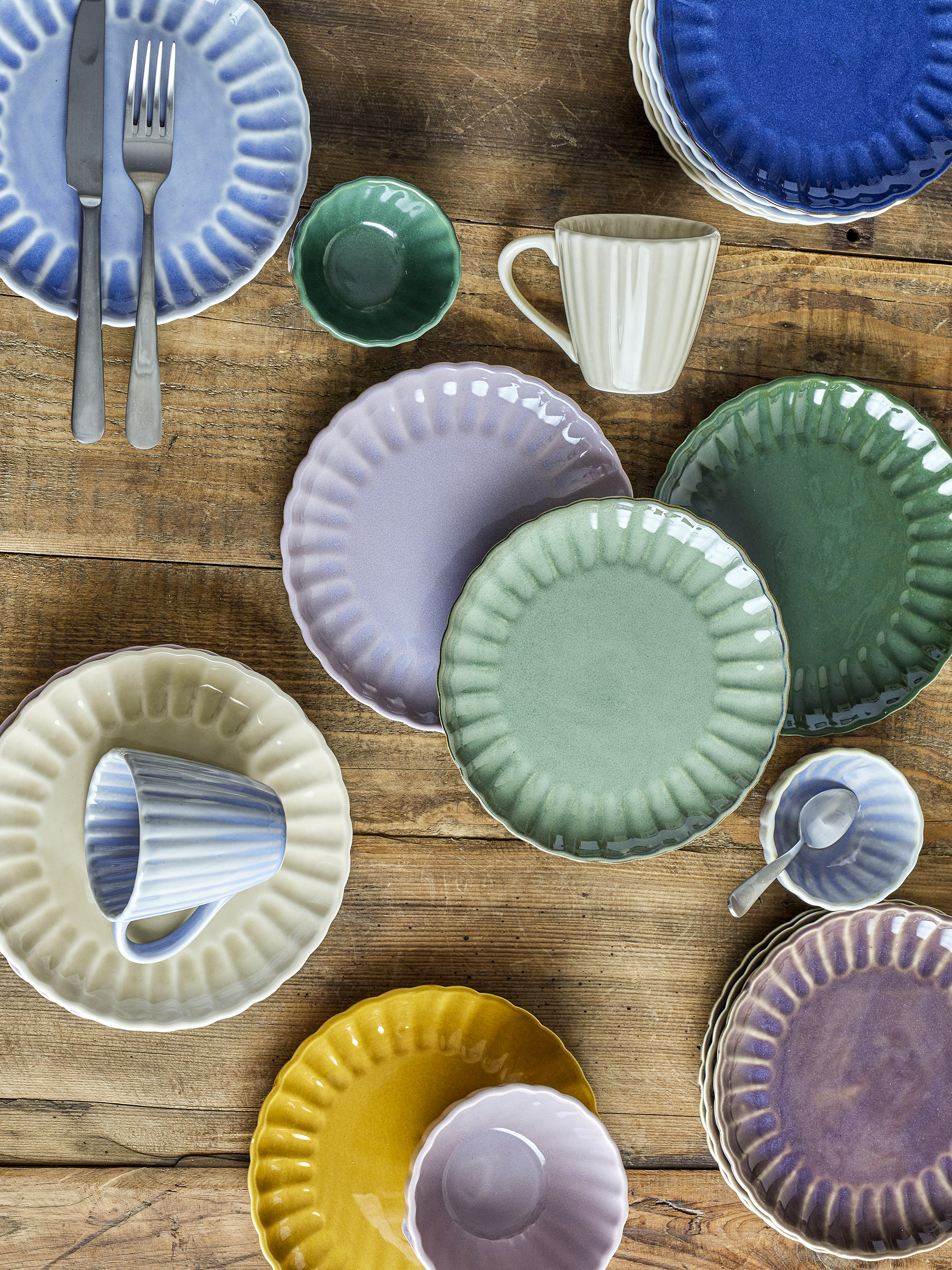 Camellia Plate, Blue, Porcelain