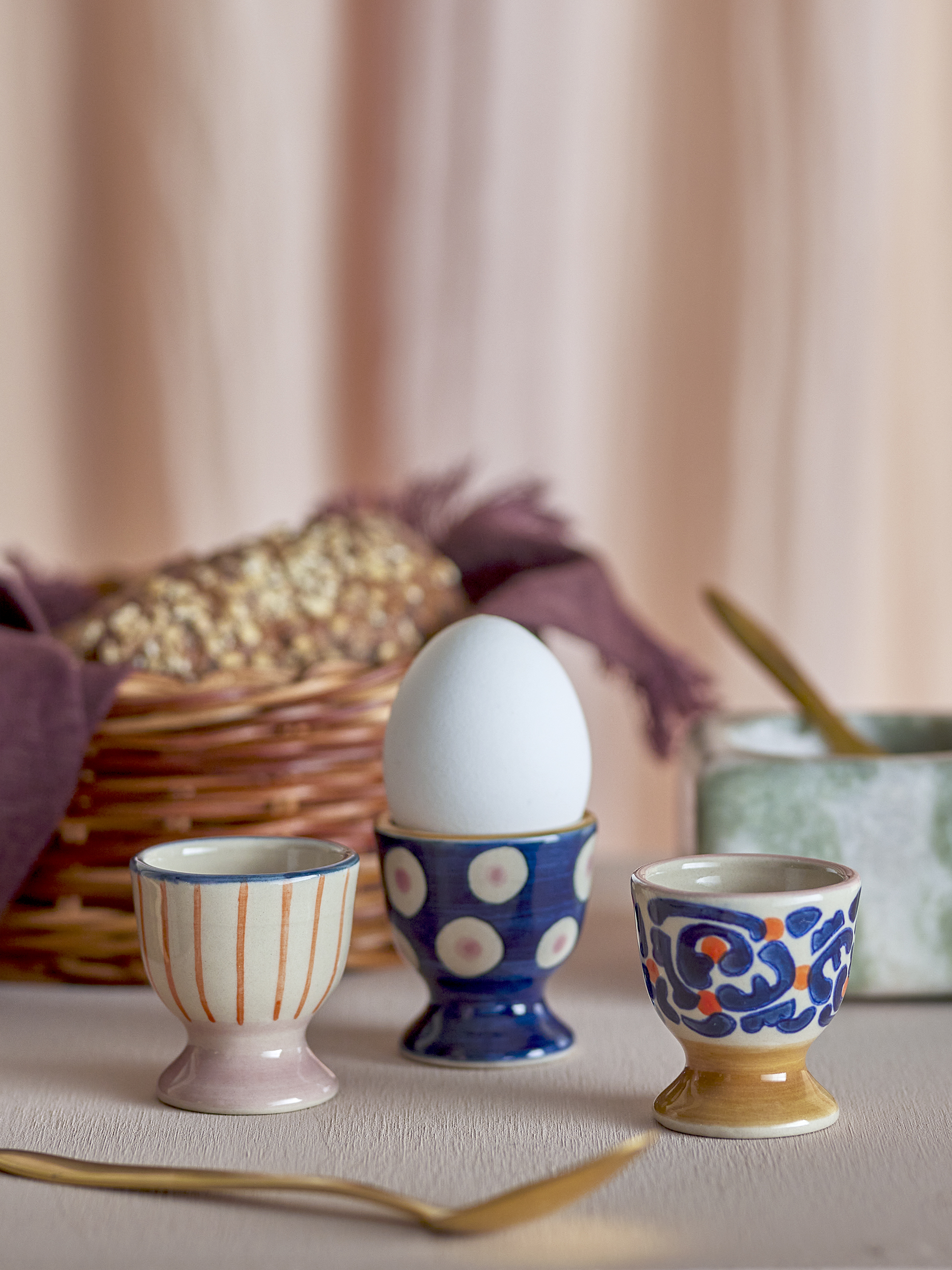 Eviaya Egg Cup, Multi, Stoneware