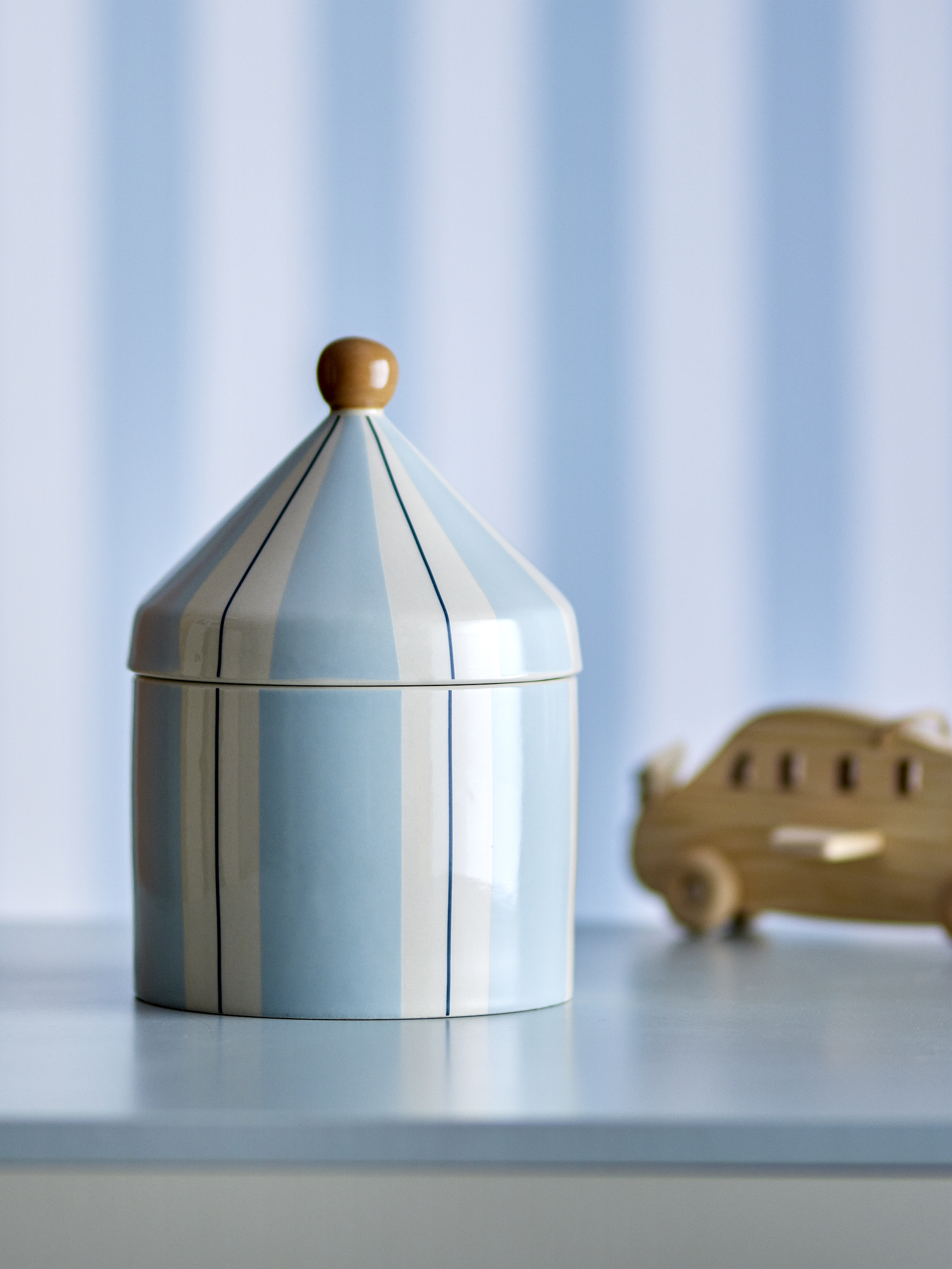 Cimmi Jar w/Lid, Red, Stoneware