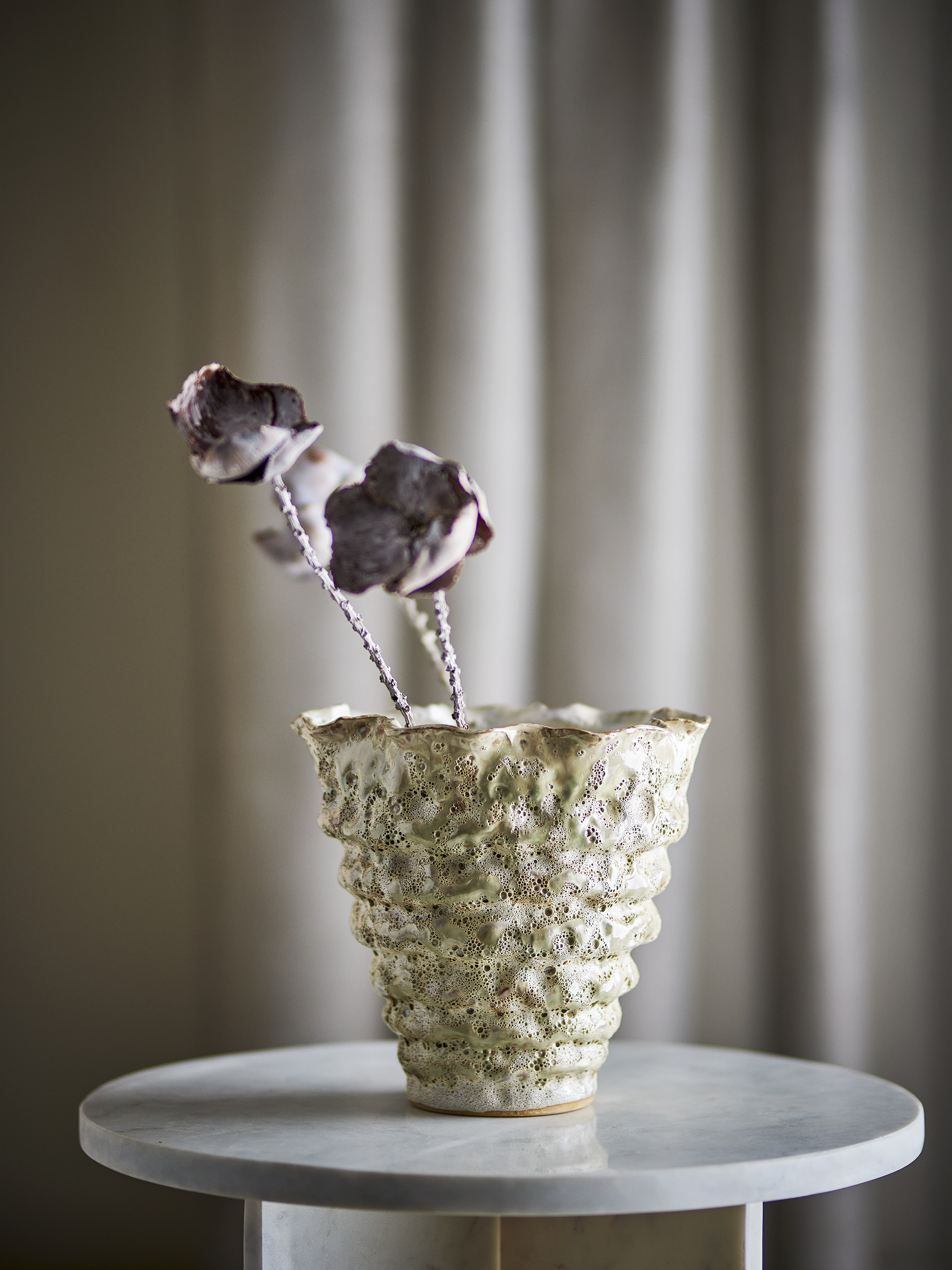 Selva Flowerpot, White, Magnesia