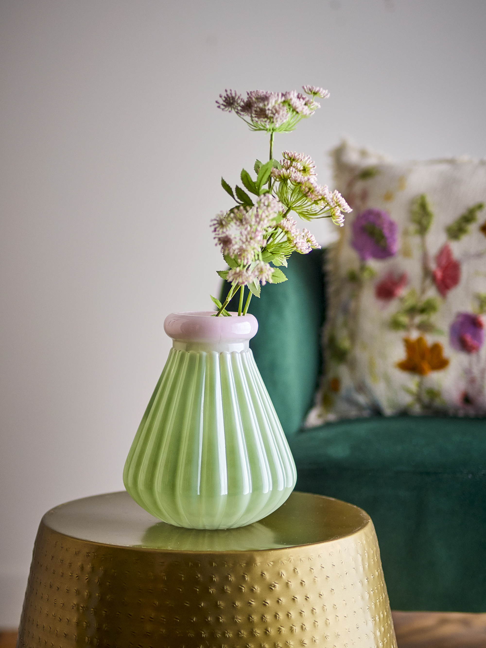 Bloomingville Nisha Vase Aus Steingut – Grün, Ø22,5 Cm, Höhe 30 Cm, Mit Reaktiver Glasur